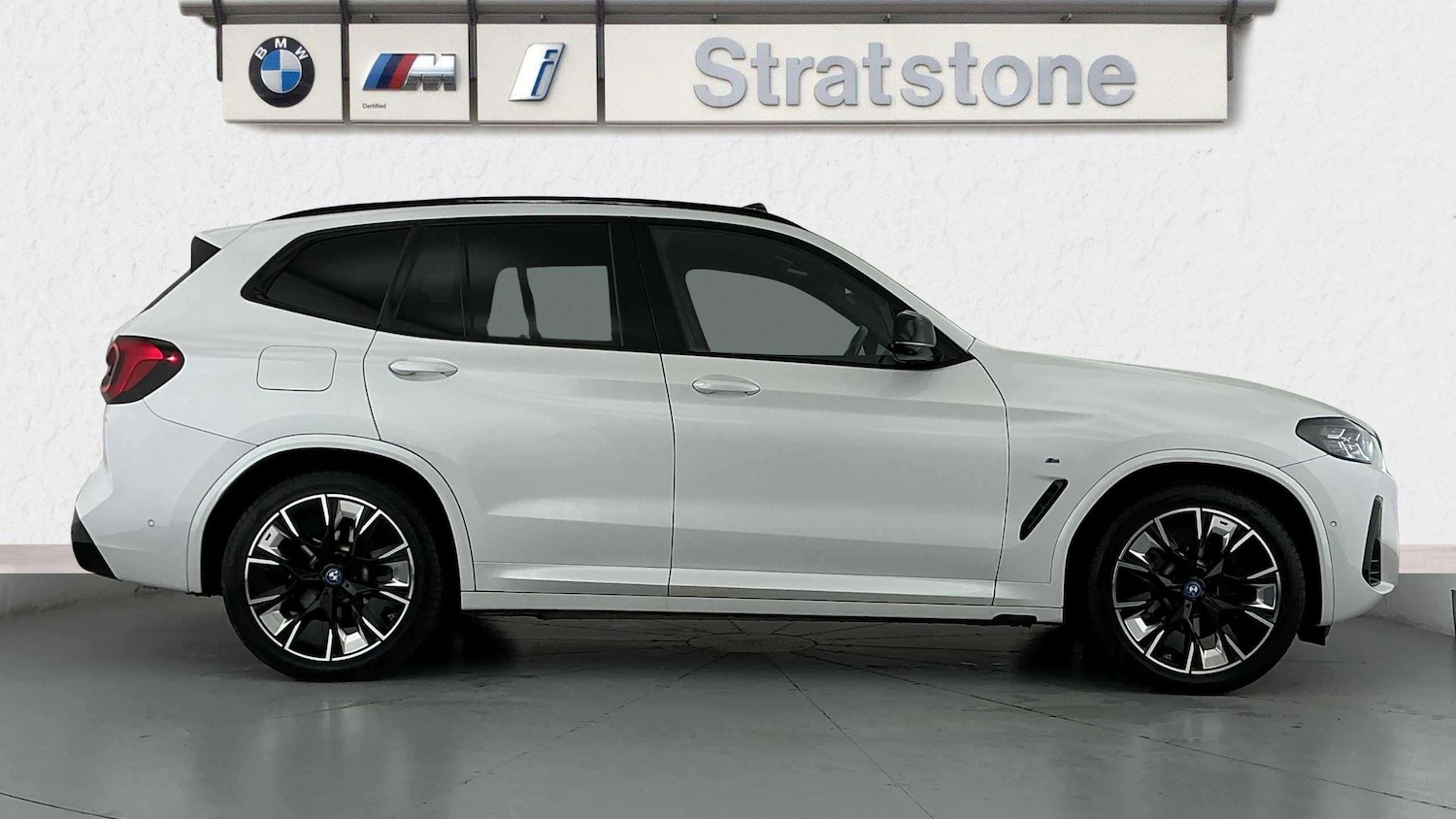 Used BMW iX3 2023 for sale - 76475800: Photo 3