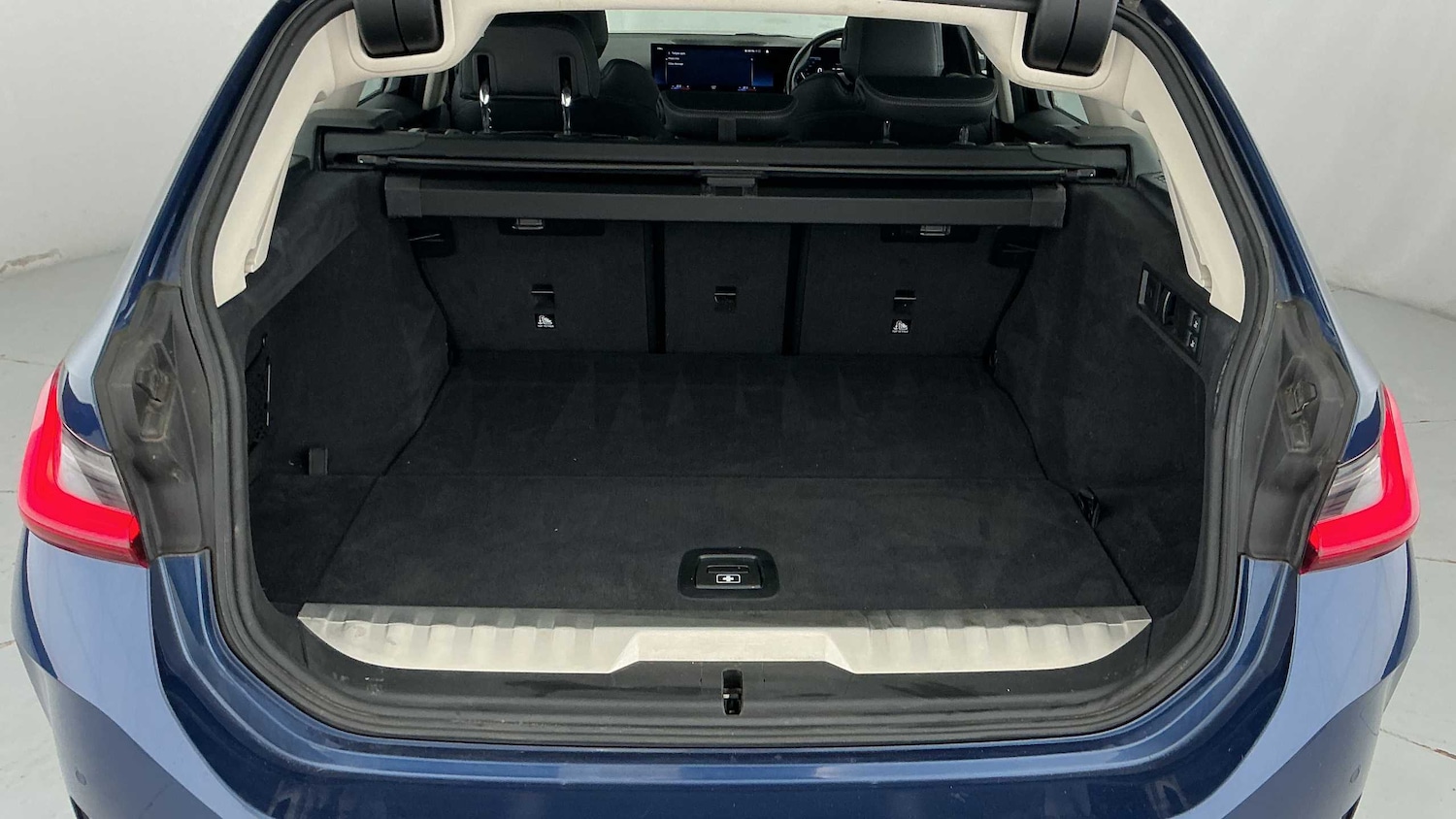 Used BMW 3 Series 2022 for sale - 77772319: Photo 13