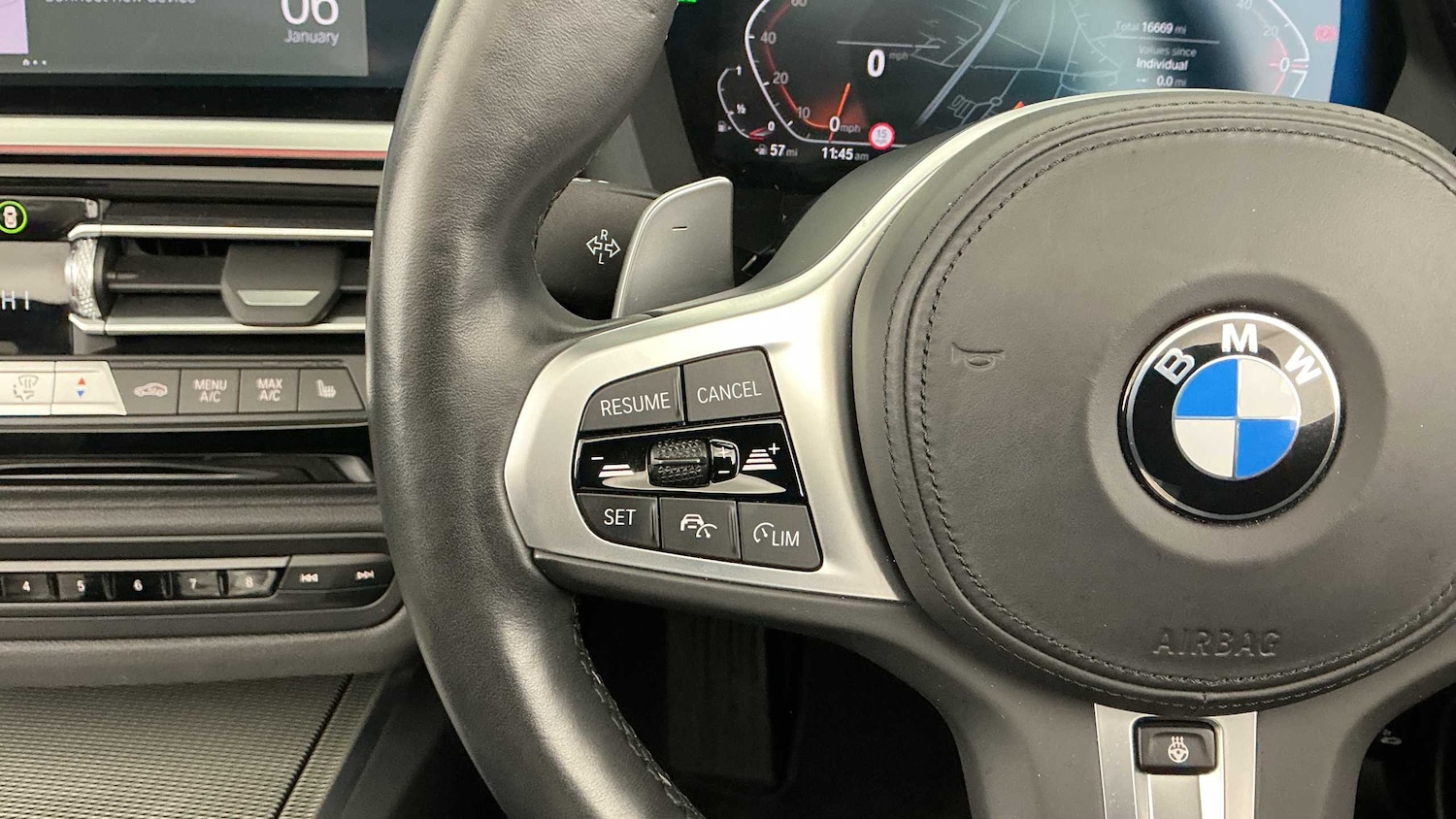 Used BMW Z4 2023 for sale - 77123493: Photo 32