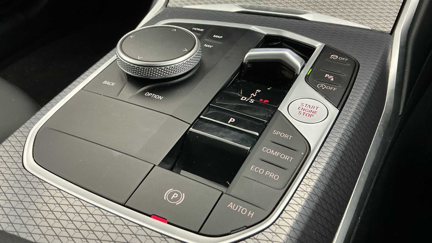 Used BMW 3 Series 2024 for sale - 77726919: Photo 10