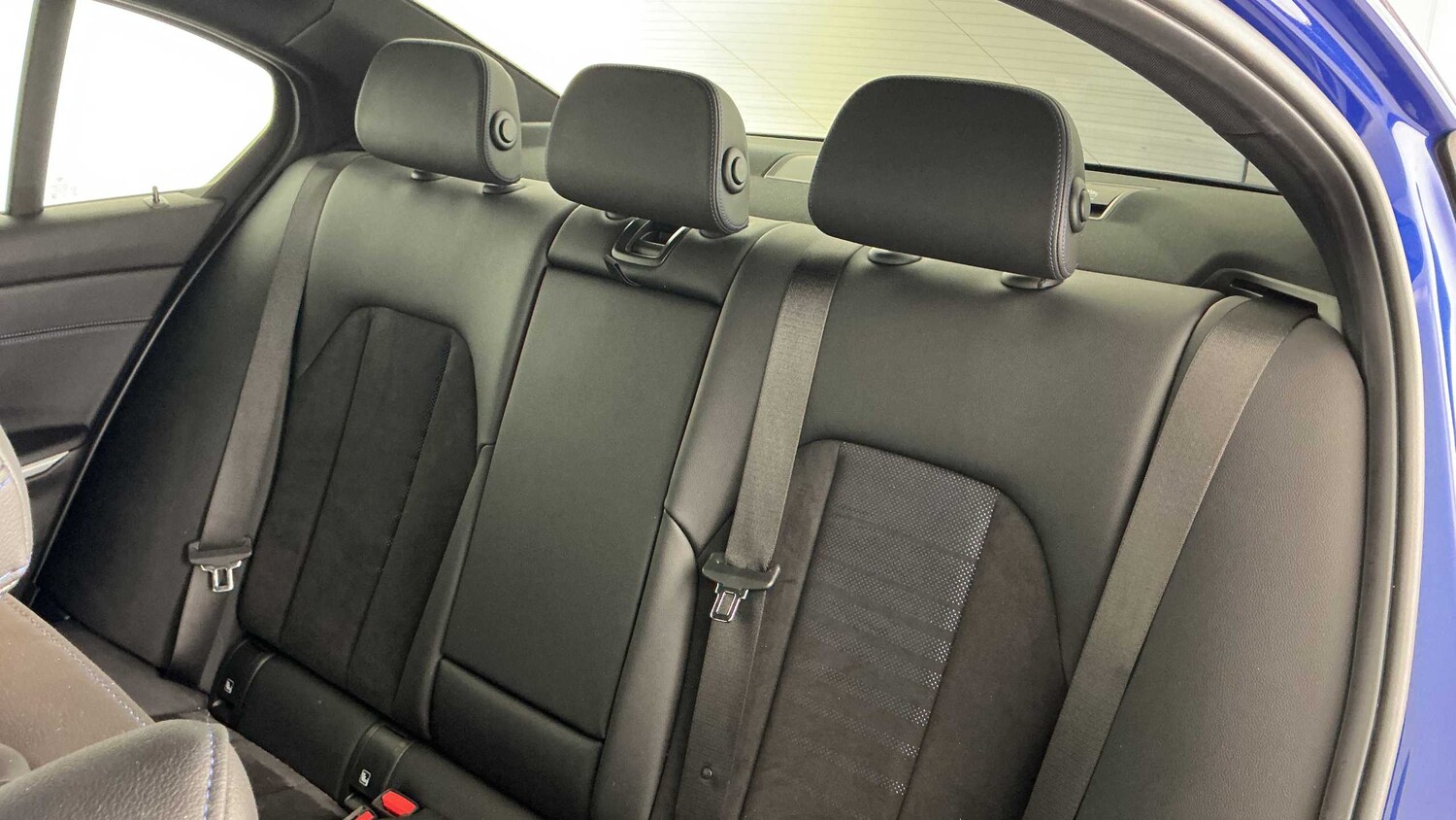 Used BMW 3 Series 2024 for sale - 77726919: Photo 12