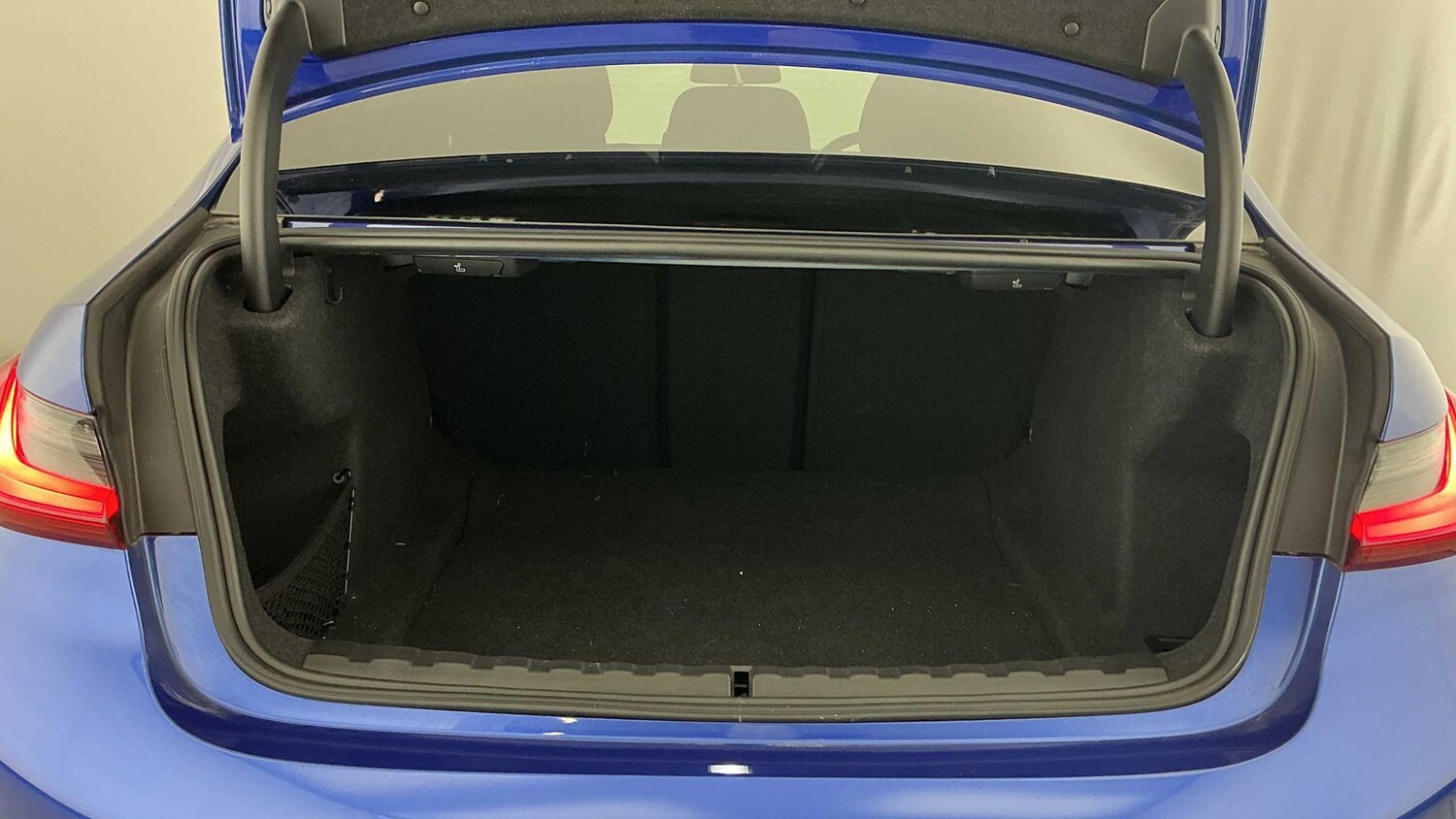 Used BMW 3 Series 2024 for sale - 77726919: Photo 13