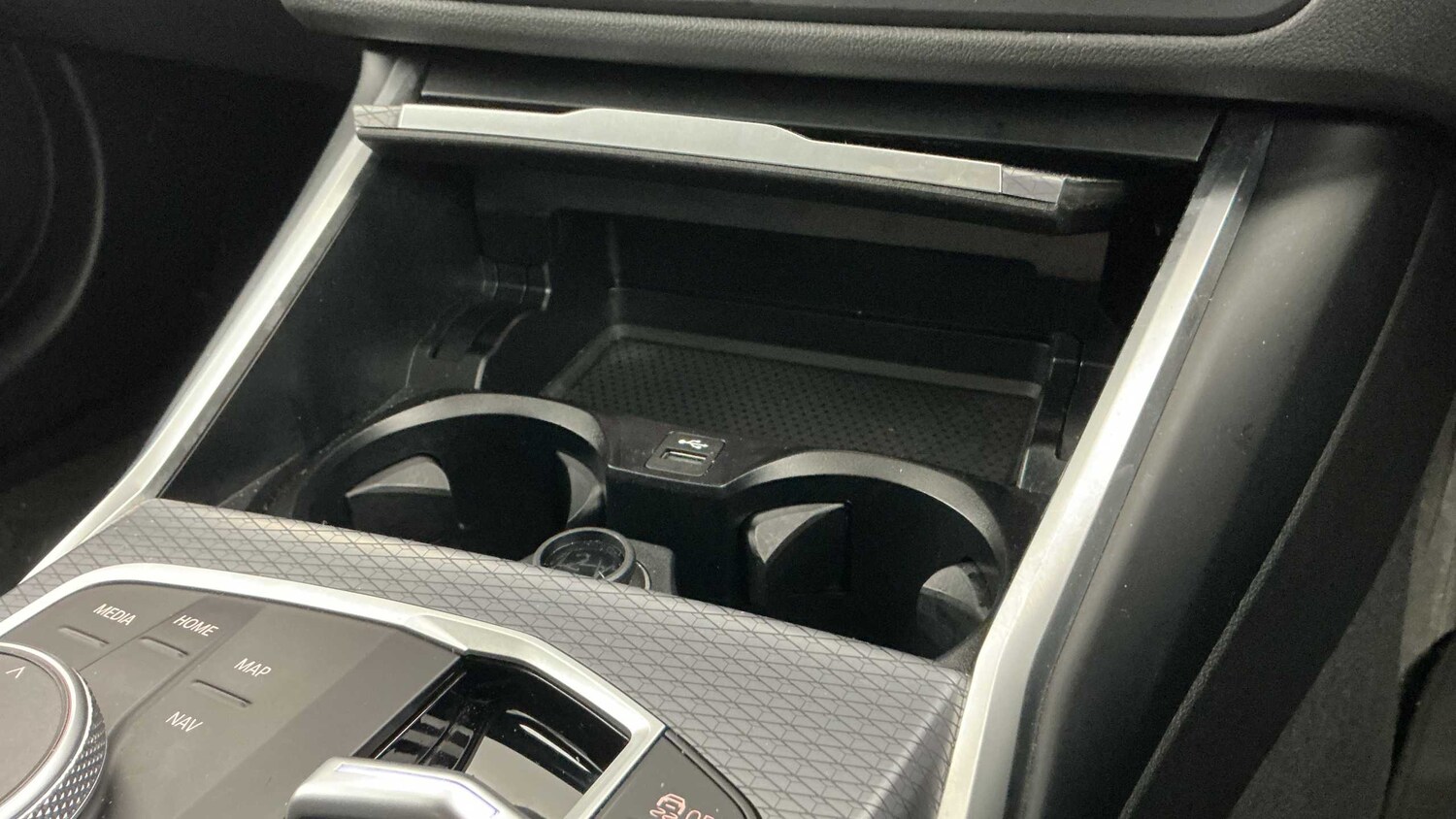 Used BMW 3 Series 2024 for sale - 77726919: Photo 28