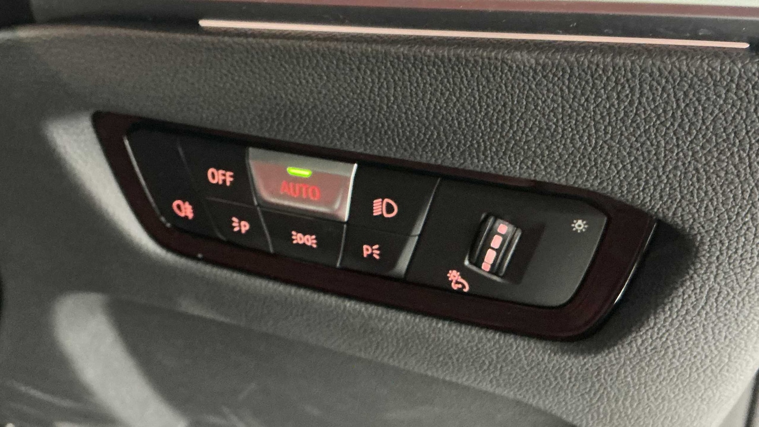 Used BMW 4 Series 2023 for sale - 76230369: Photo 19