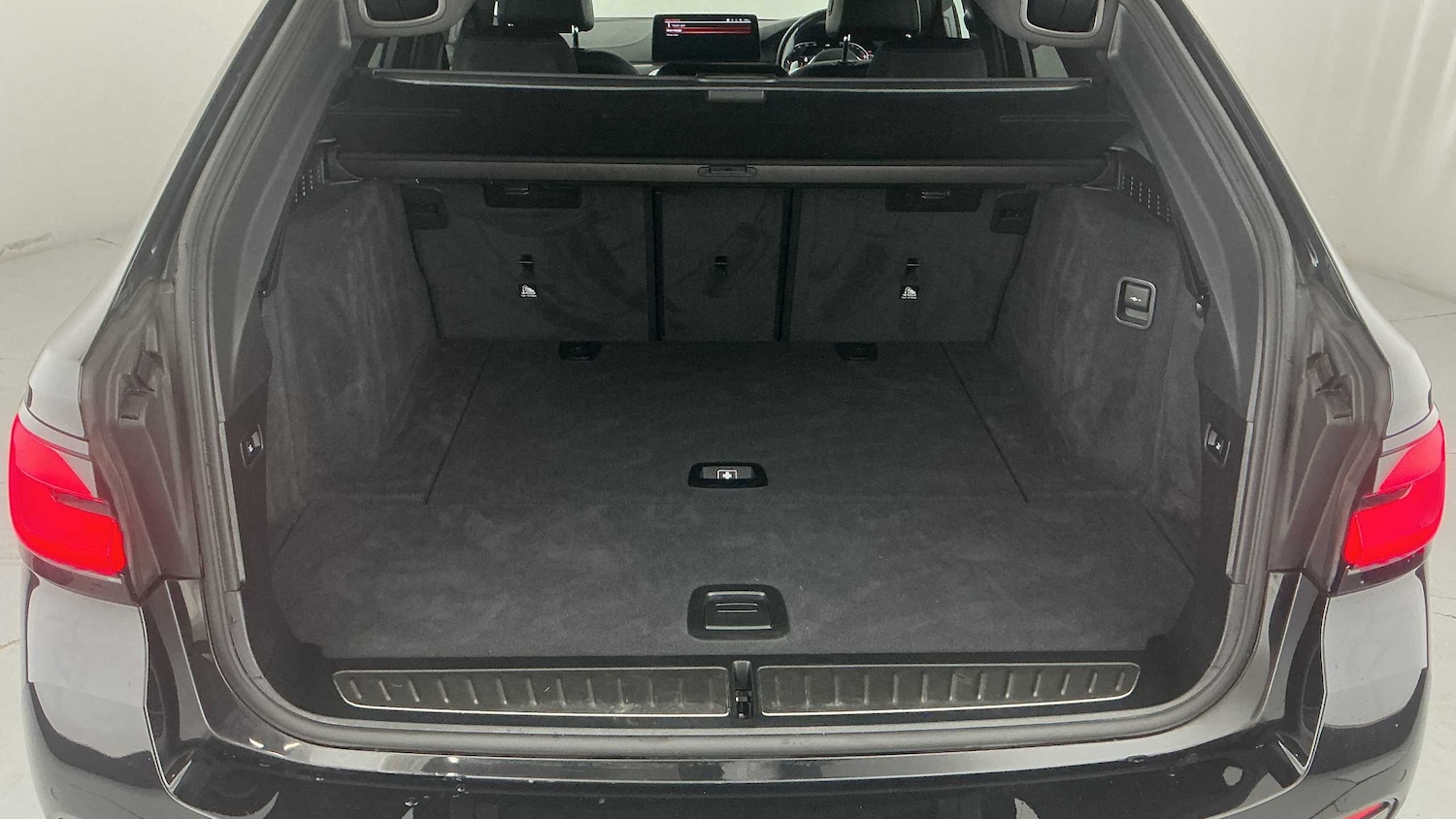 Used BMW 5 Series 2023 for sale - 77158595: Photo 13