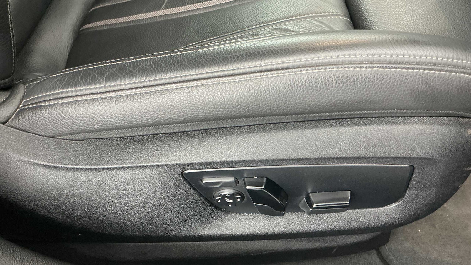 Used BMW 5 Series 2023 for sale - 77158595: Photo 19