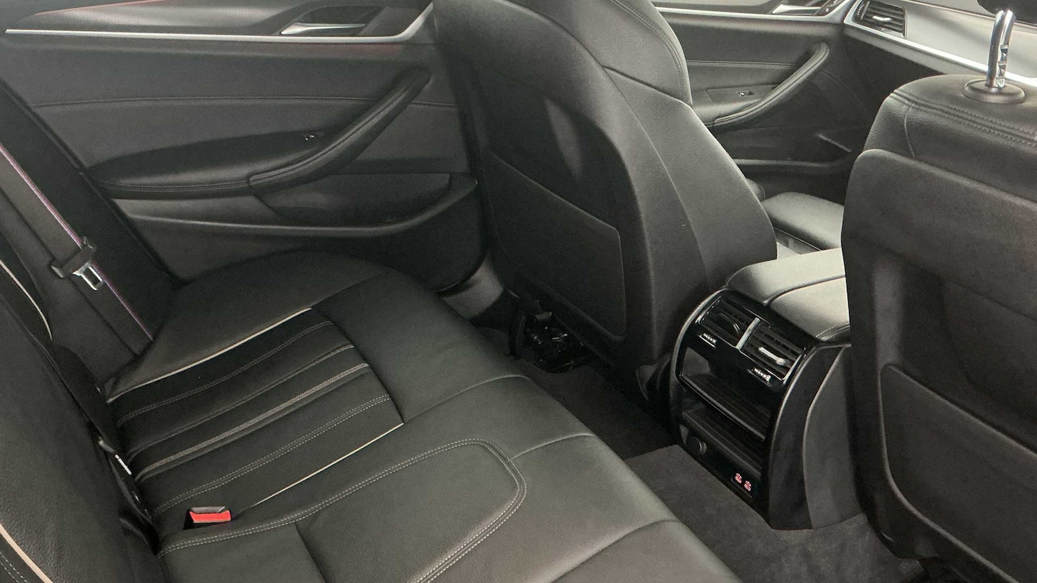 Used BMW 5 Series 2023 for sale - 77158595: Photo 34