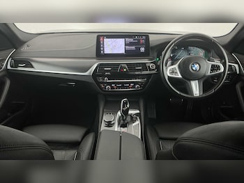 Used BMW 5 Series 2023 for sale - 77158595: Photo