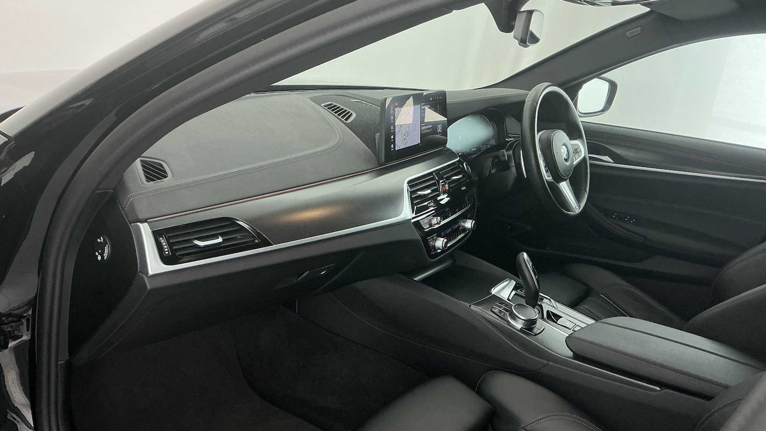 Used BMW 5 Series 2023 for sale - 77158595: Photo 7