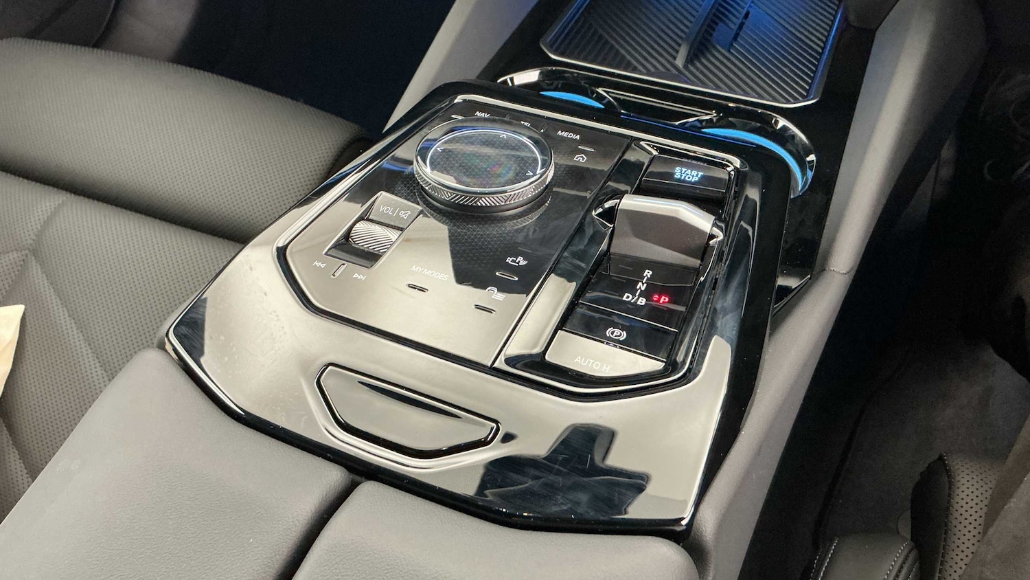 Used BMW i5 2025 for sale - 76610565: Photo 10