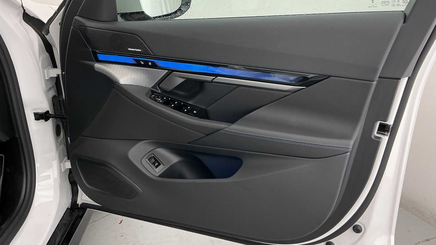 Used BMW i5 2025 for sale - 76610565: Photo 17