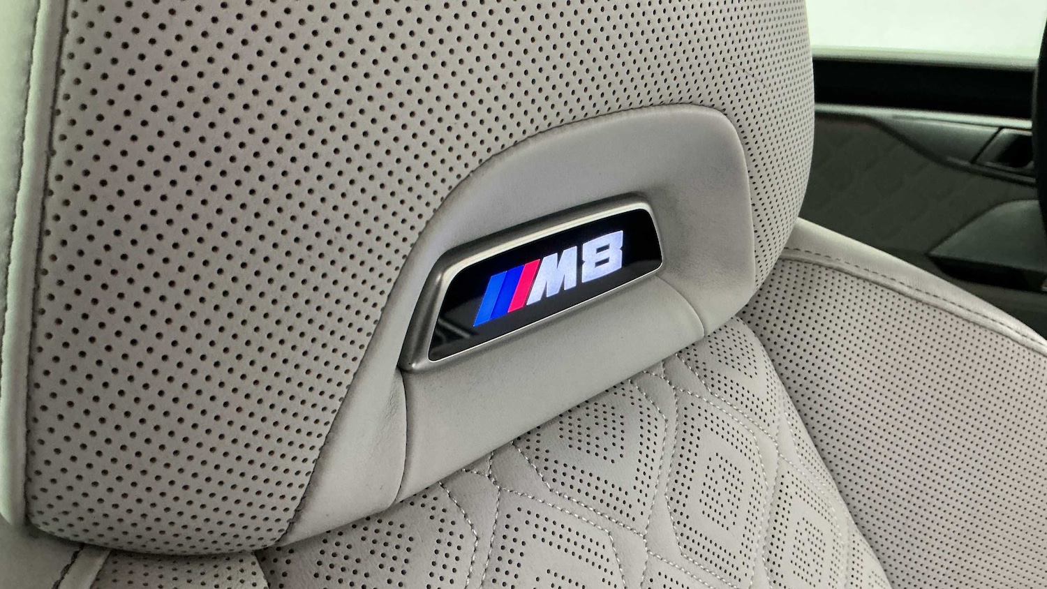 Used BMW M8 2023 for sale - 77373722: Photo 19
