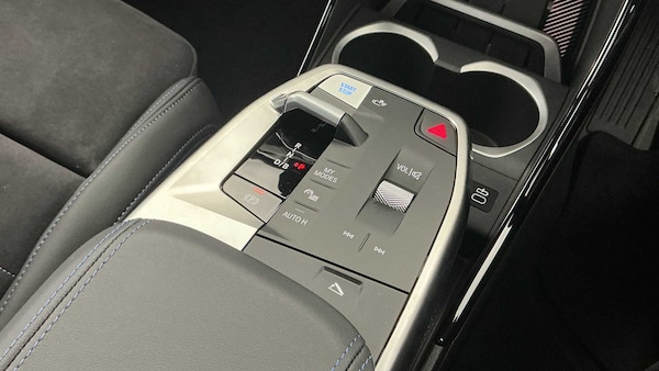 Used BMW iX2 2025 for sale - 76272181: Photo 10