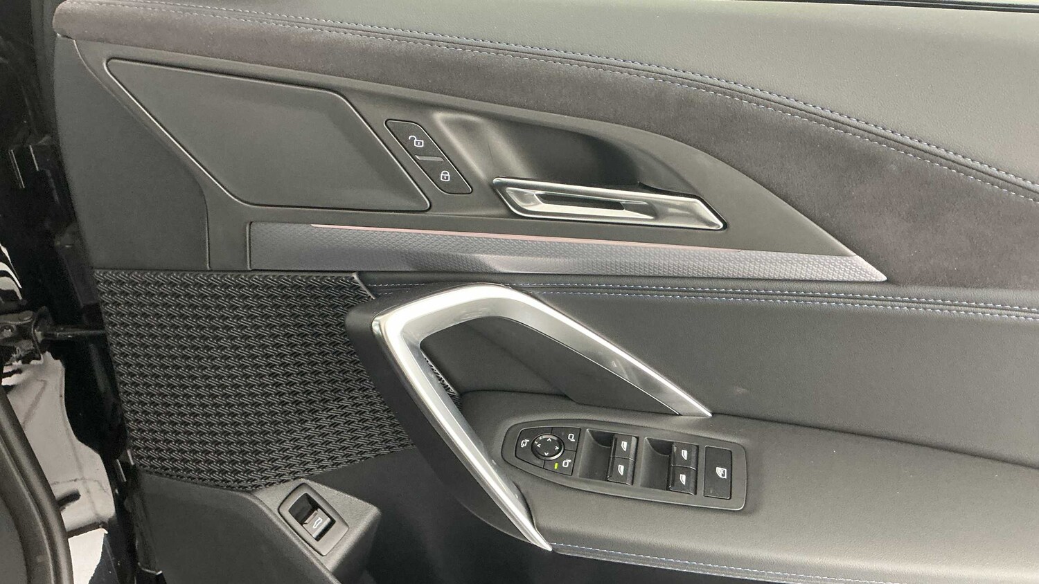 Used BMW iX2 2025 for sale - 76272181: Photo 18