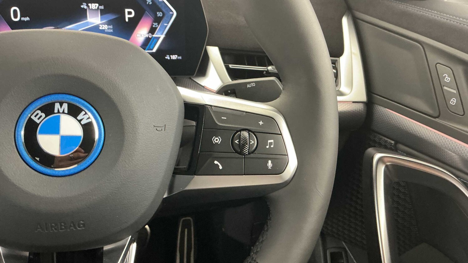 Used BMW iX2 2025 for sale - 76272181: Photo 34