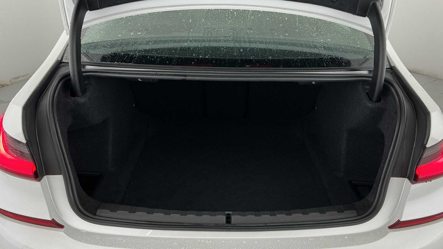 Used BMW 3 Series 2019 for sale - 77648790: Photo 13