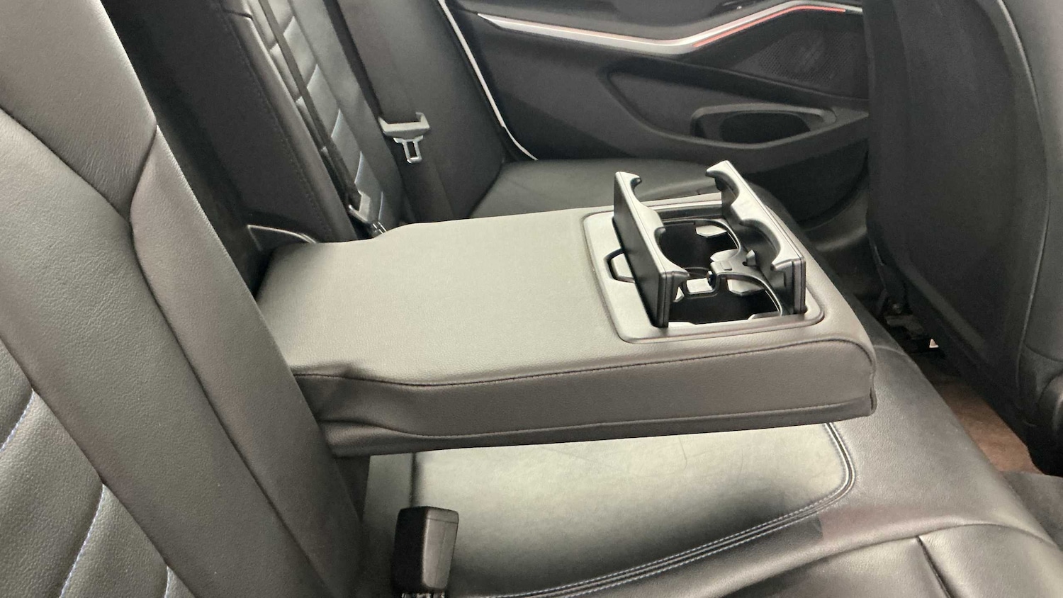 Used BMW 3 Series 2019 for sale - 77648790: Photo 33