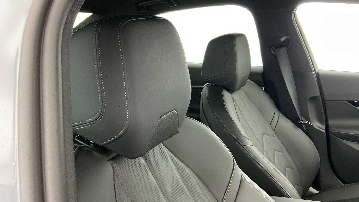 Used BMW 5 Series 2025 for sale - 76610729: Photo 16