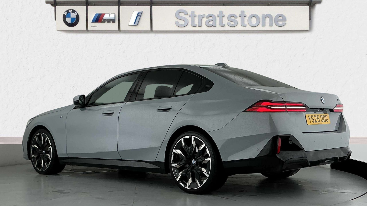 Used BMW 5 Series 2025 for sale - 76610729: Photo 2