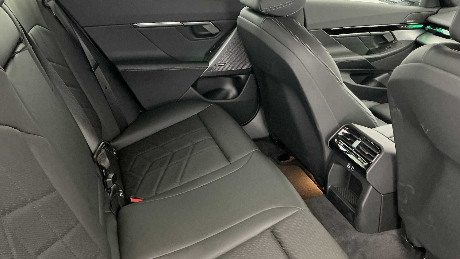 Used BMW 5 Series 2025 for sale - 76610729: Photo 34