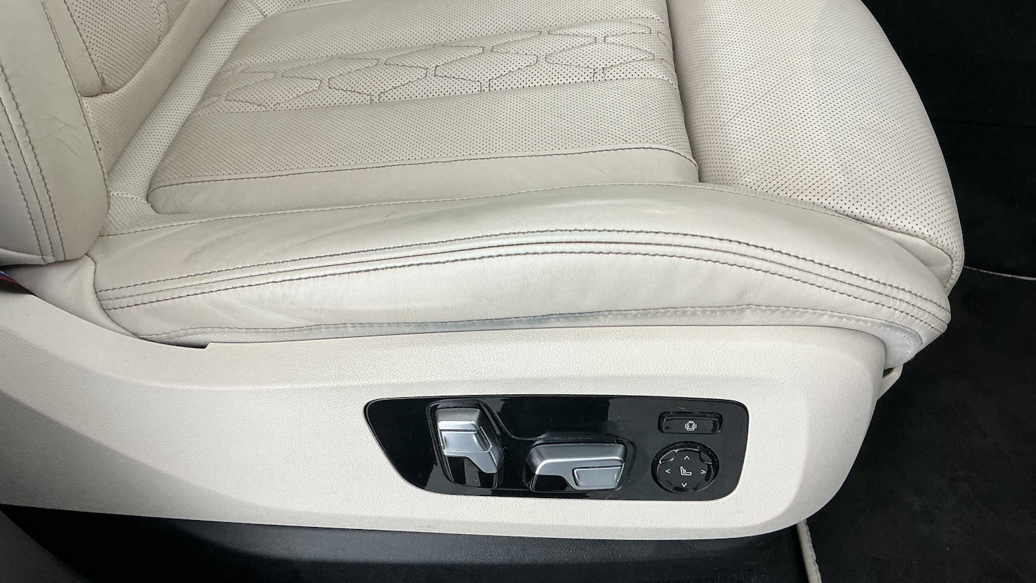 Used BMW X5 2021 for sale - 77347908: Photo 20