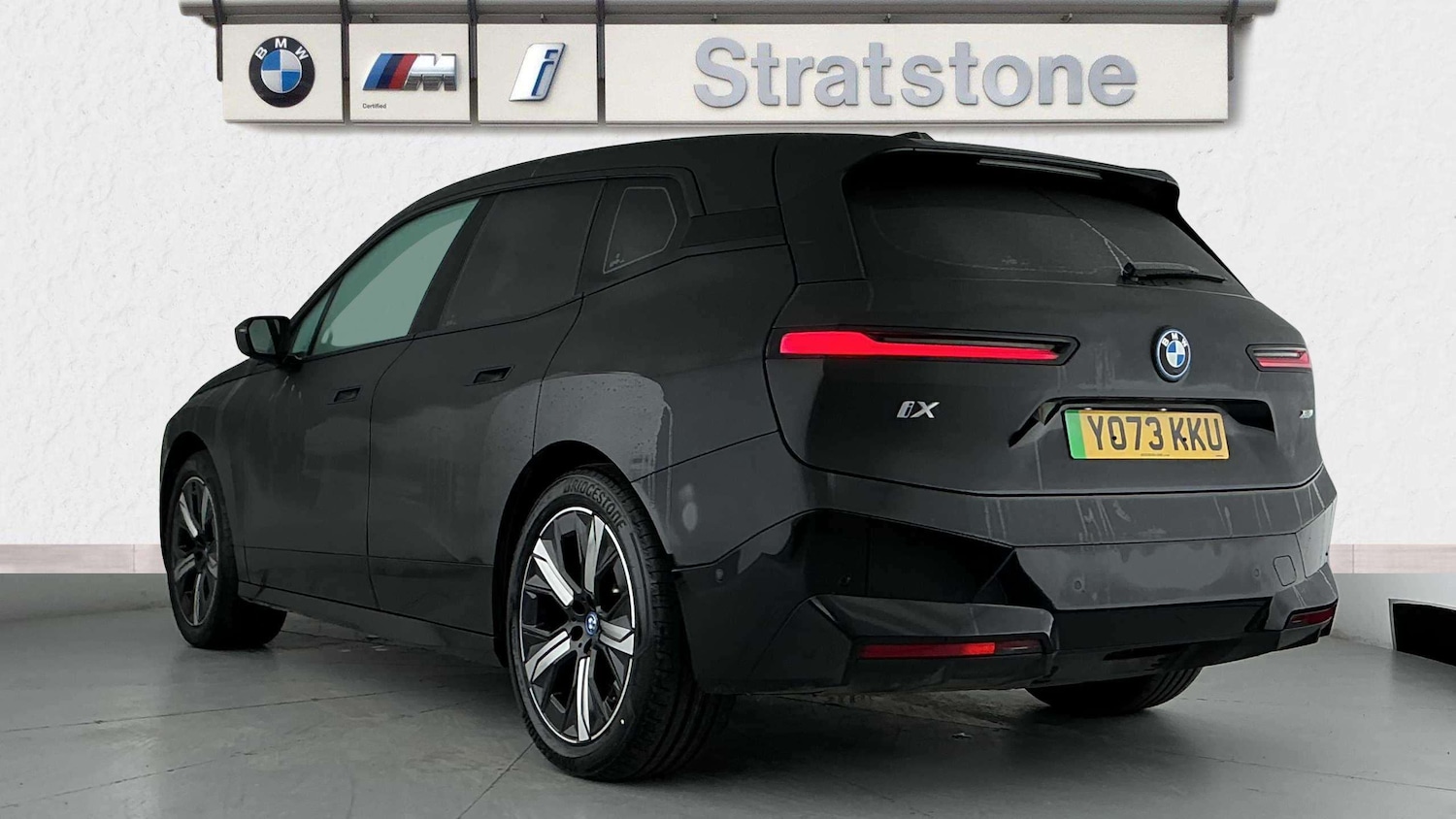 Used BMW iX 2024 for sale - 76804827: Photo 2