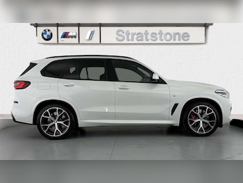 Used BMW X5 2023 for sale - 76286460: Photo