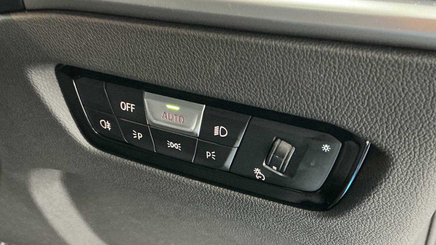 Used BMW 2 Series 2025 for sale - 76329217: Photo 20