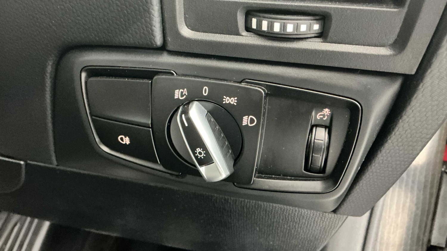 Used BMW i3 2019 for sale - 77648937: Photo 19