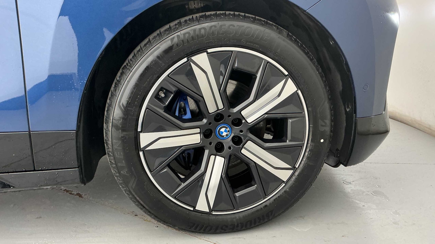 Used BMW iX 2022 for sale - 77011027: Photo 14