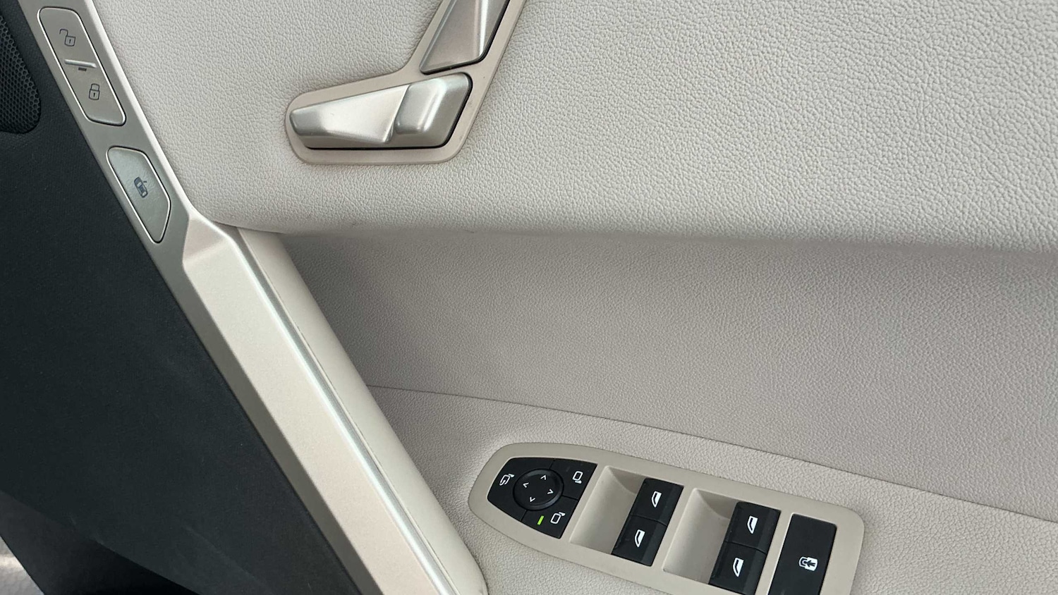 Used BMW iX 2022 for sale - 77011027: Photo 18