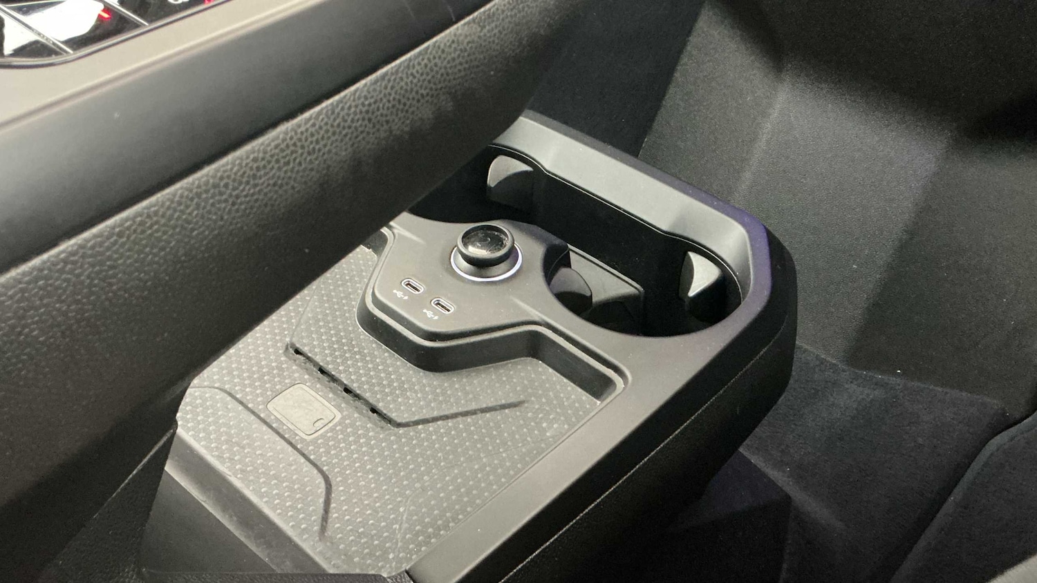 Used BMW iX 2022 for sale - 77011027: Photo 32