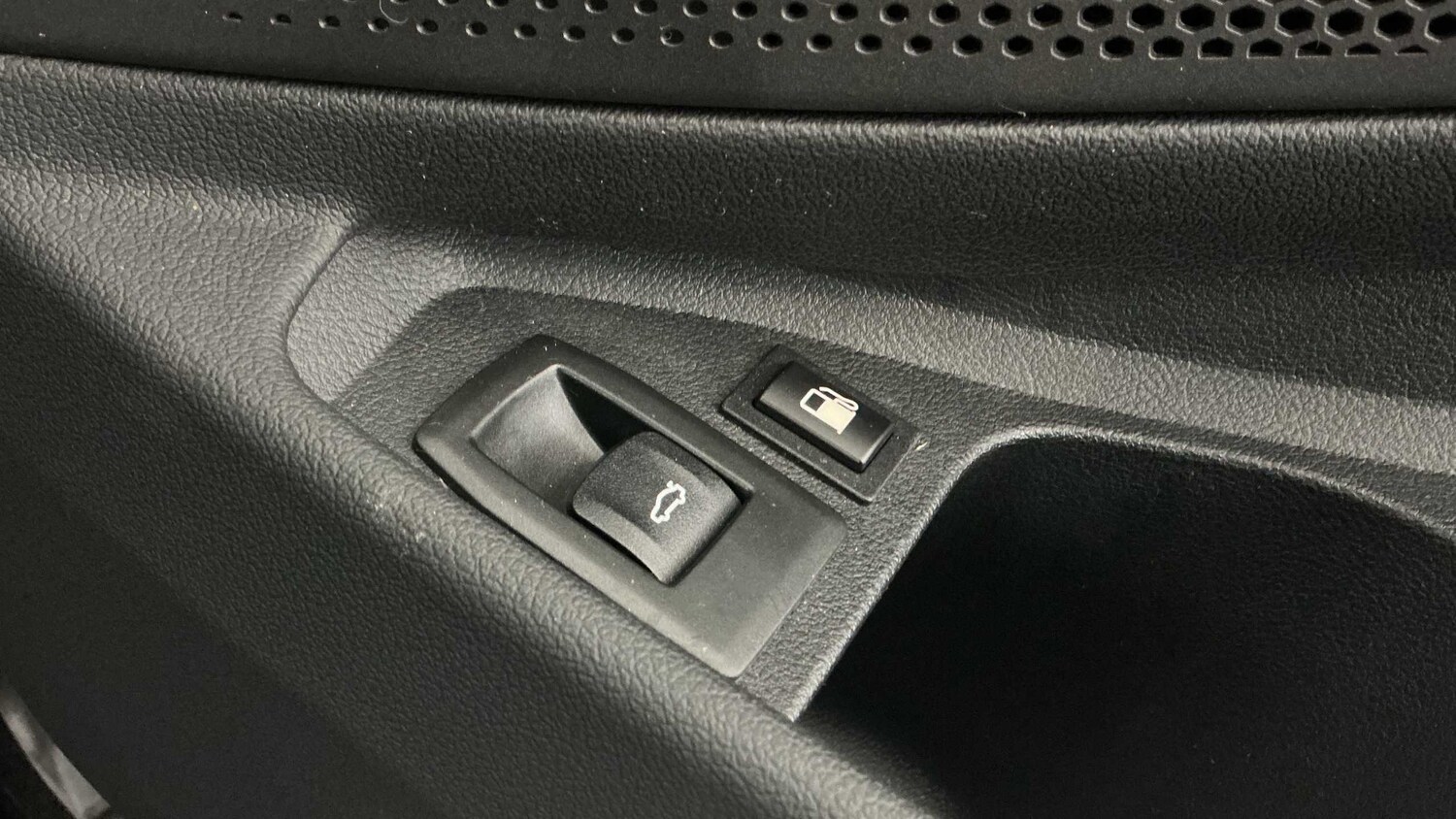 Used BMW 3 Series 2023 for sale - 77913758: Photo 30