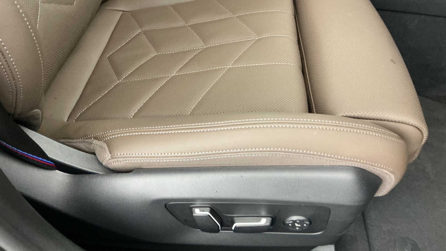 Used BMW 5 Series 2025 for sale - 77389819: Photo 20