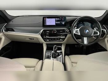 Used BMW 5 Series 2021 for sale - 78577057: Photo