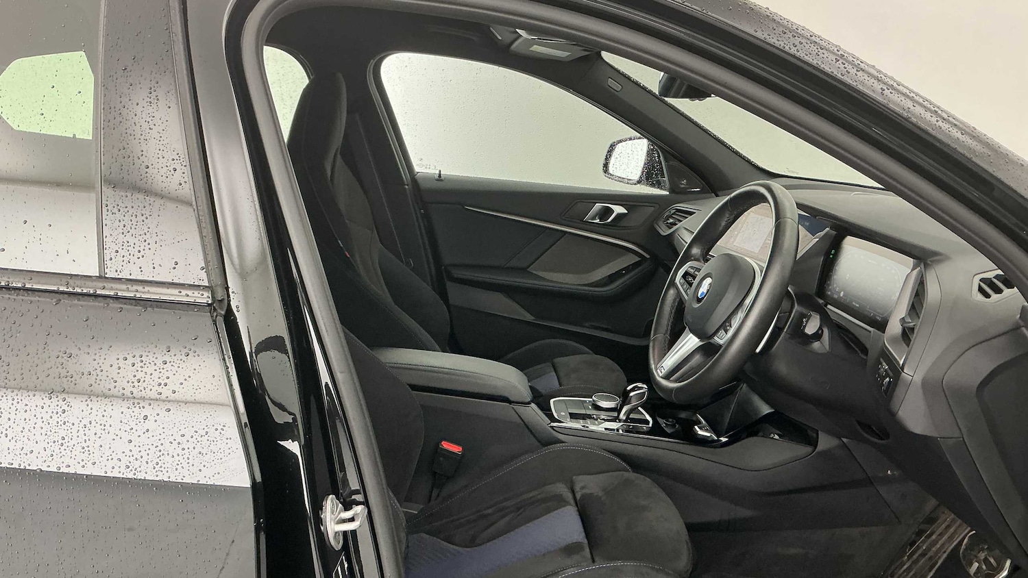 Used BMW 1 Series 2024 for sale - 76488115: Photo 11