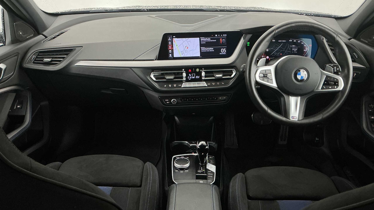 Used BMW 1 Series 2024 for sale - 76488115: Photo 4