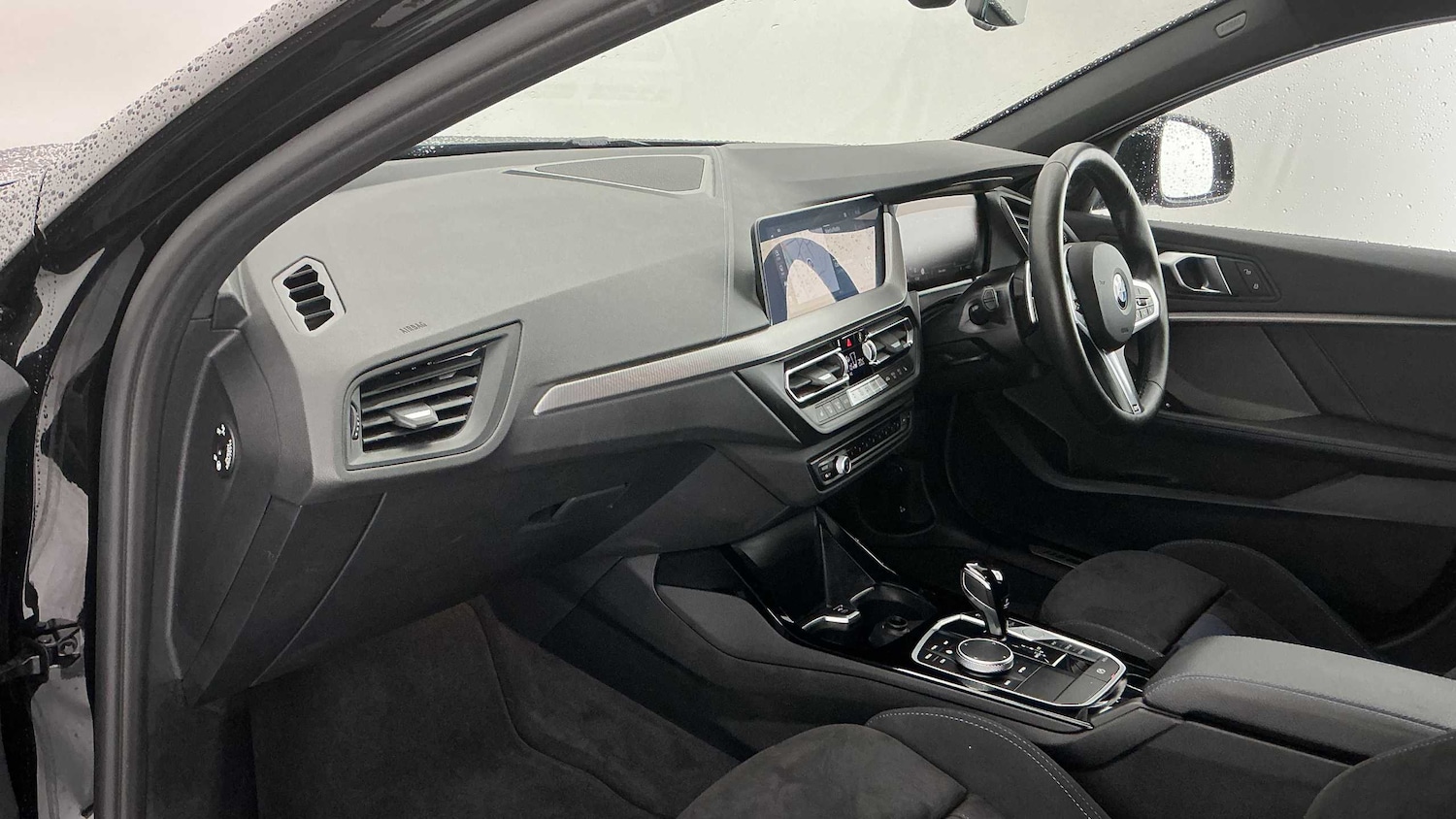 Used BMW 1 Series 2024 for sale - 76488115: Photo 7