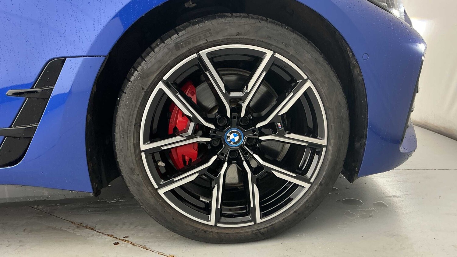 Used BMW i4 2023 for sale - 77698914: Photo 14