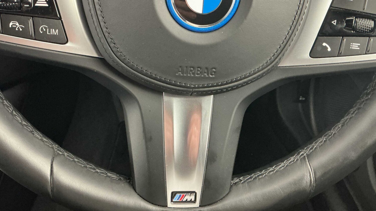 Used BMW i4 2023 for sale - 77698914: Photo 31