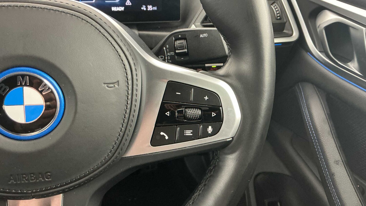 Used BMW i4 2023 for sale - 77698914: Photo 32