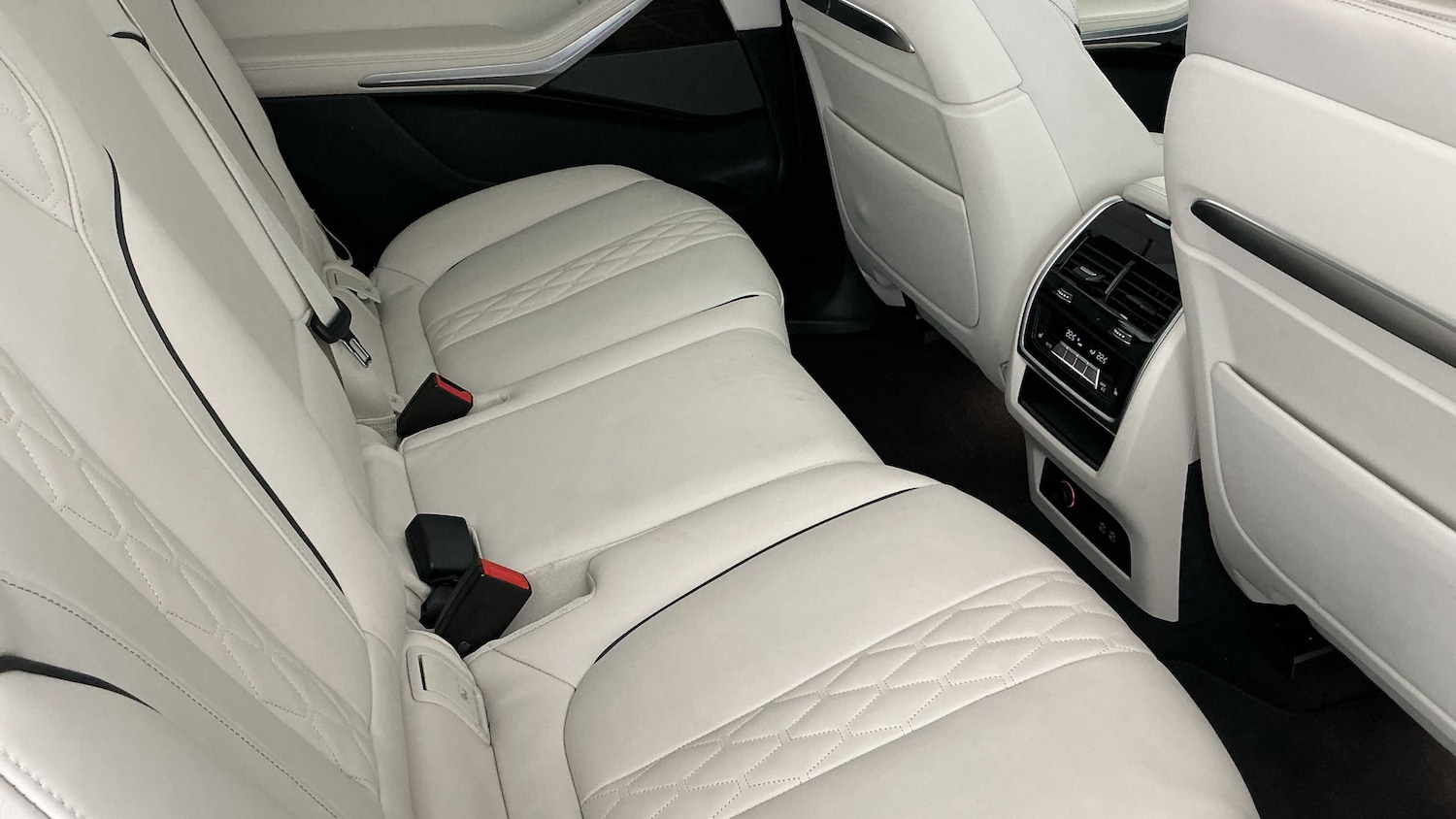 Used BMW X7 2023 for sale - 77928496: Photo 33