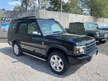 (04) - 4.0i V8 ES Premium 5dr (7 Seats)
