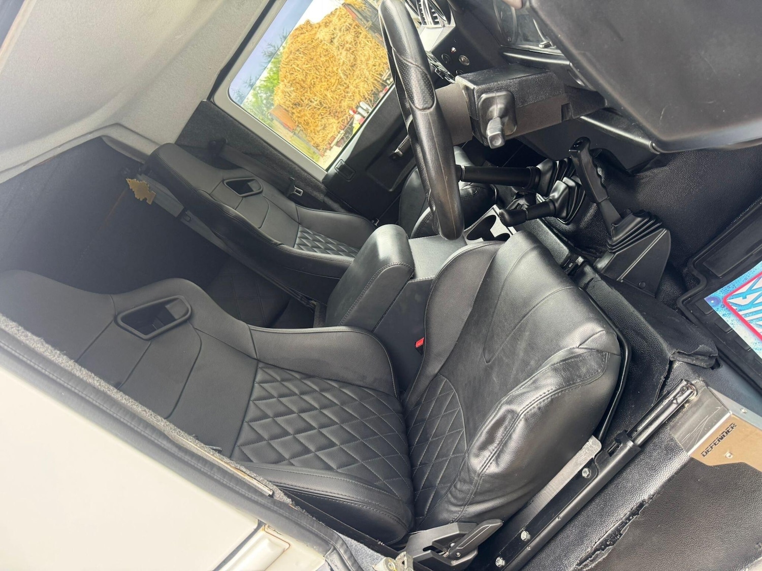 Used Land Rover Defender 90 2012 for sale - 77081584: Photo 35