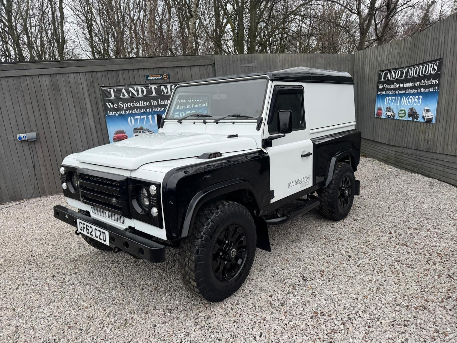 Used Land Rover Defender 90 2012 for sale - 77081584: Photo 4