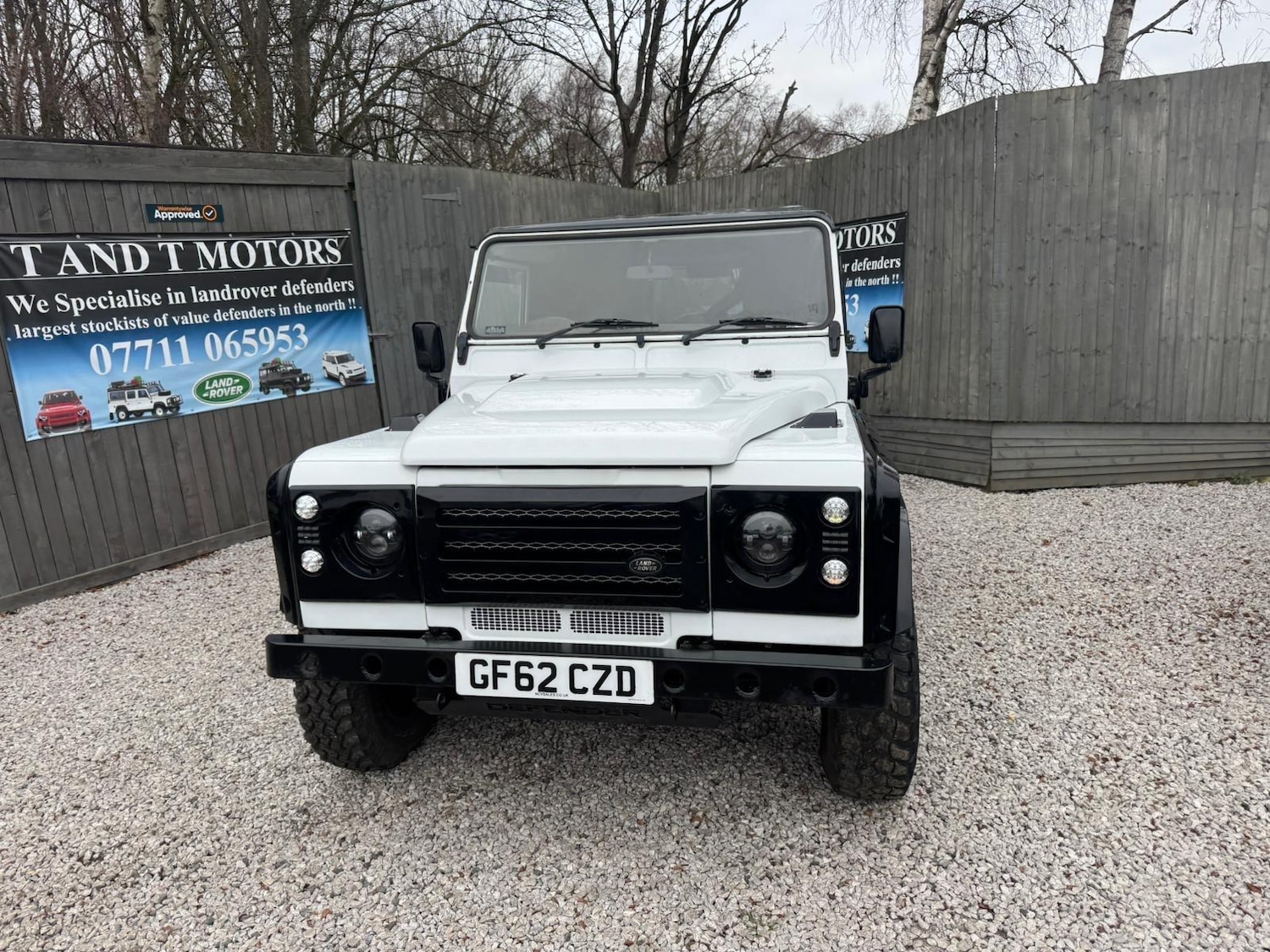 Used Land Rover Defender 90 2012 for sale - 77081584: Photo 5