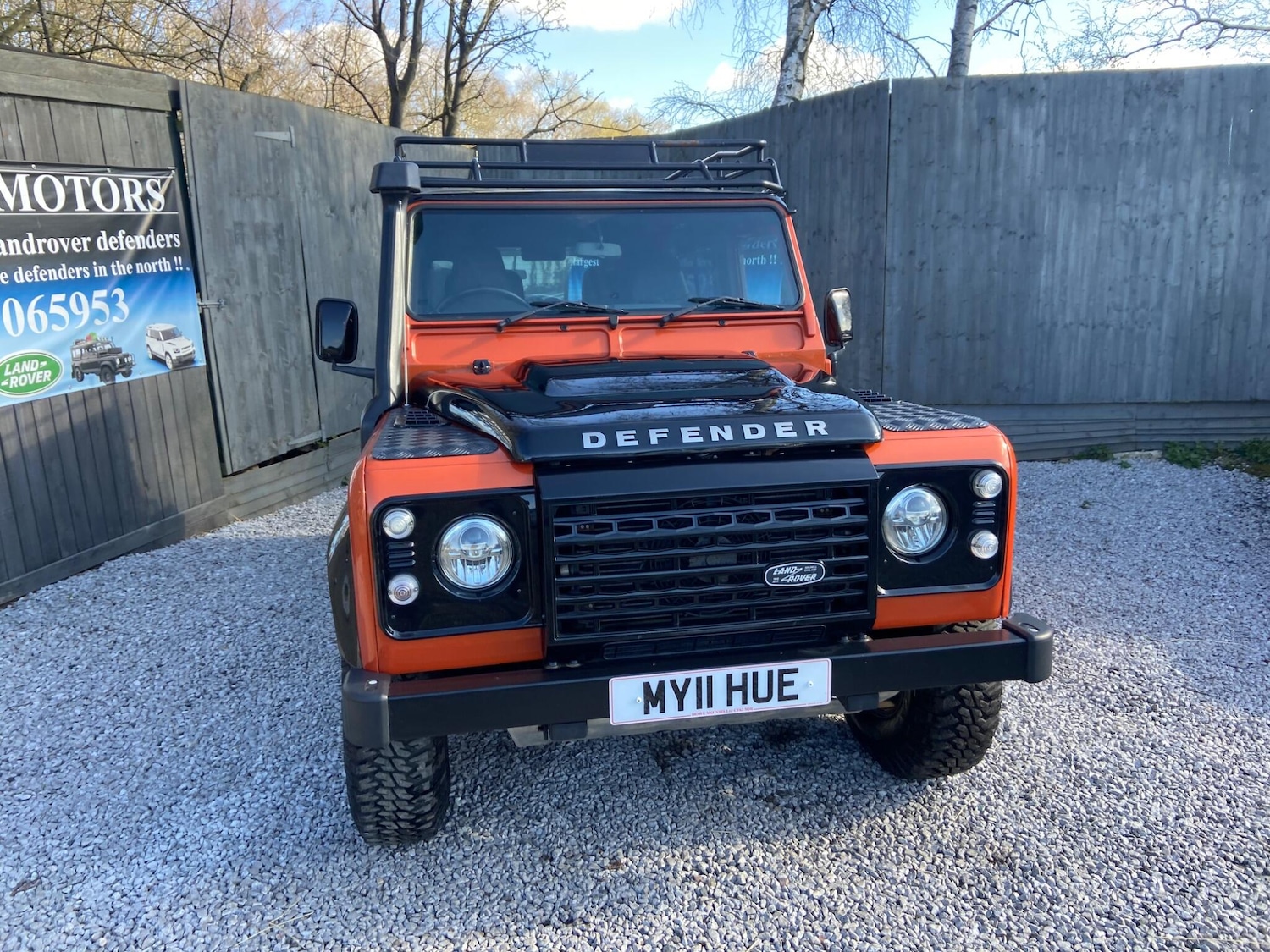 Used Land Rover Defender 90 for sale - 78115914: Photo 2