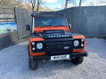 Used Land Rover Defender 90 2016 for sale - 78115914: Photo