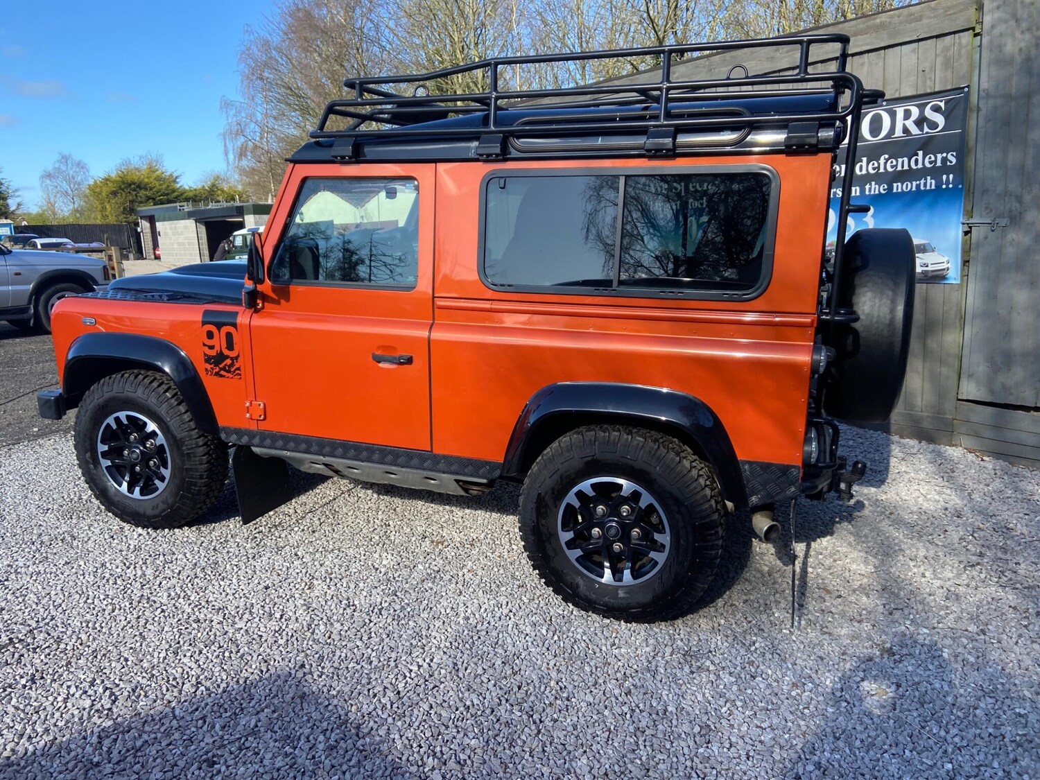 Used Land Rover Defender 90 for sale - 78115914: Photo 4