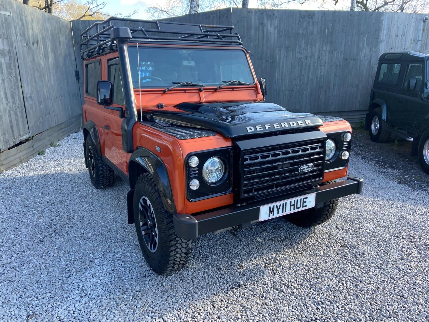 Used Land Rover Defender 90 for sale - 78115914: Photo 5